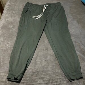 Vuori Performance Joggers